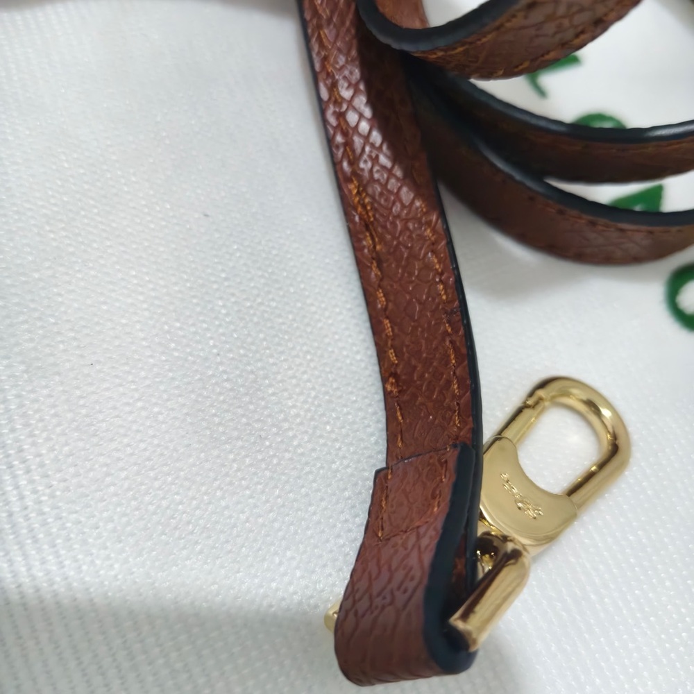 Longchamp Cream Woven Tote with Brown Leather Trim and Horse Motif - Picture 12 of 13